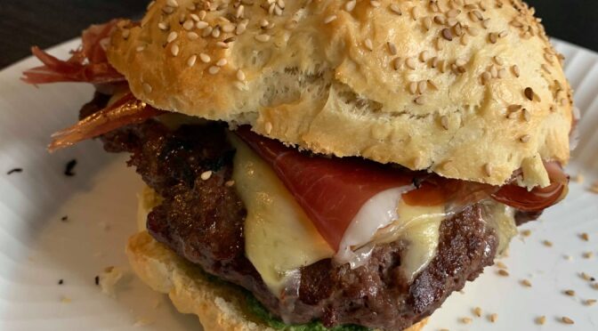 Delikatesse burger – #1 Fresh truffle burger